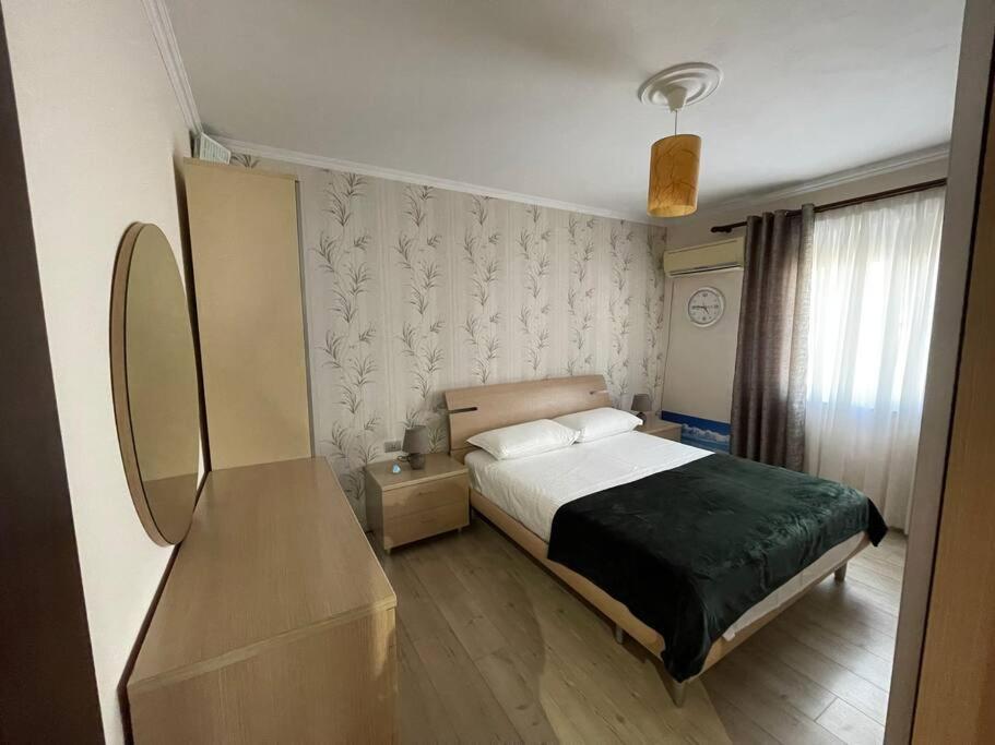 Ersa Cozy 3 Bedrooms Appartement Tirana