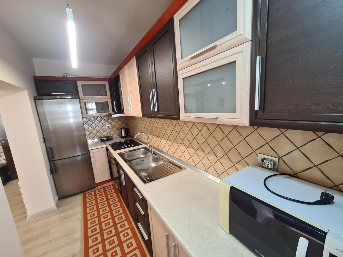 Ersa Cozy 3 Bedrooms Appartement Tirana